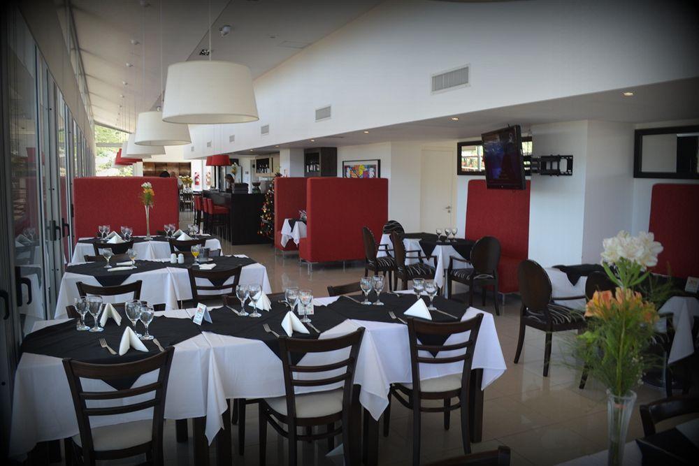 Amerian Carlos Paz & Suites 비야카를로스파스 외부 사진