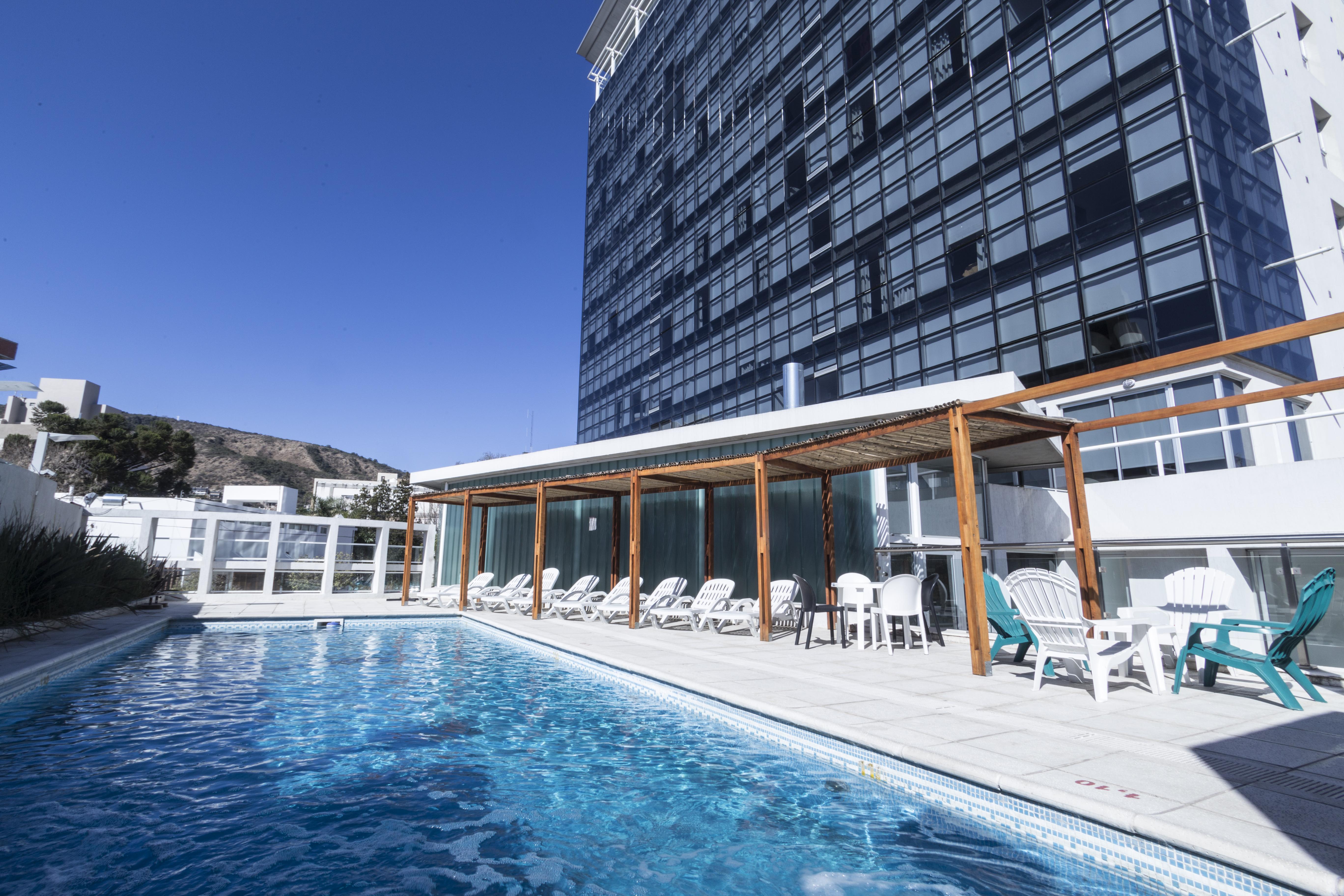 Amerian Carlos Paz & Suites 비야카를로스파스 외부 사진