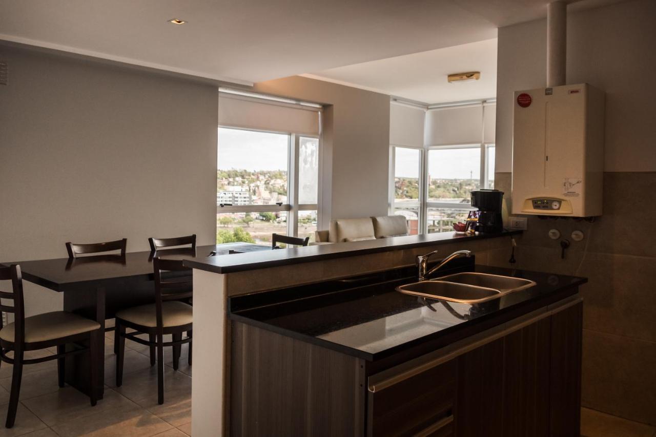 Amerian Carlos Paz & Suites 비야카를로스파스 외부 사진